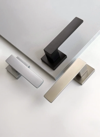 Ручки дверные LOCKSTYLE CUBE ZN